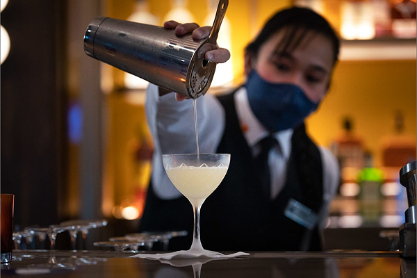 Holland-America-Rotterdam-food-drink_1_yyt06i-1.png